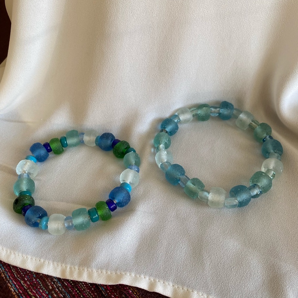 HAWAIIAN SAND-SPUN GLASS bracelets